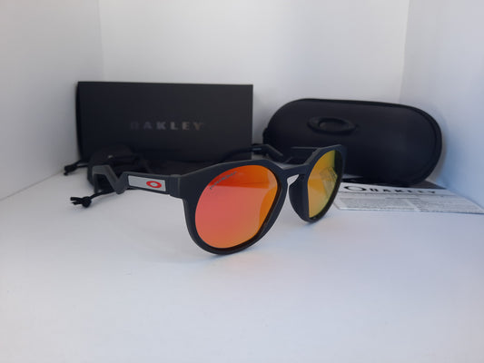 Oakley HSTN